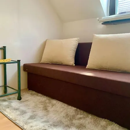 Appartamento Zentrale In Bilk Mit Neuer Moderner Einrichtung *